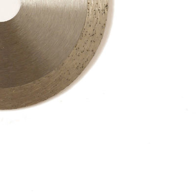 مكبس ساخن عالي الجودة 4 بوصة 105 * 1.8 / 1.2 * 10 * 8 * 20 مللي متر شفرة منشار بلاط الماس مع عمر تقطيع طويل