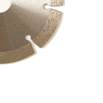 مكبس بارد 4.5 بوصة '115 × 1.2 / 1.8 × 10 × 22.23 × 8T شفرة ماسية مقسمة للأغراض العامة ، حجر ذو عمر طويل