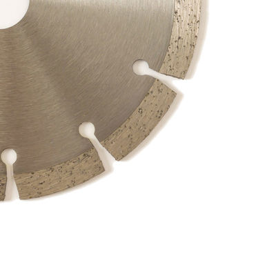 الصحافة الساخنة 6 بوصة 150 × 1.4 / 2.0 × 10 × 22.23 × 12T الماس المنشار بليد ملموسة الماس شفرة للمطحنة