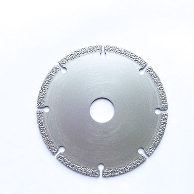 جودة عالية 4.5 بوصة 115 × 1.4 / 2.4 × 6 × 9T × 22.23mm فراغ من النحاس طحن قرص قطع الماس
